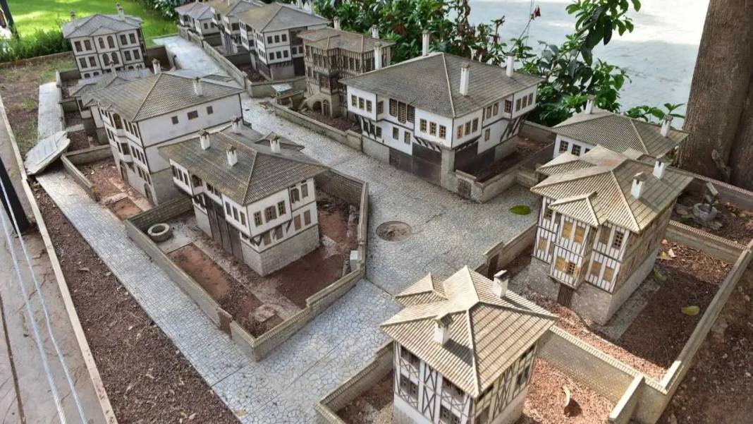 Kepez’de Açık Hava Müzesi Anadolu’yu Ayağınıza Getiriyor 9